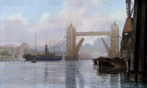 Tower Bridge, London, c1930s. Artist: Unknown