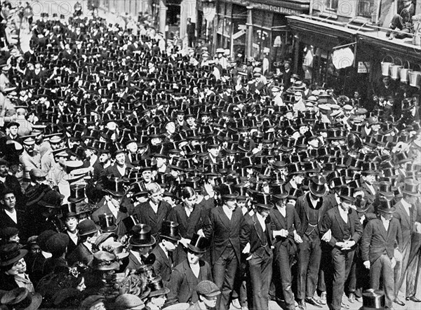 'Eton Boys Listening to the Reading of the Proclamation on Windsor Bridge', Berkshire, 1910. Artist: Unknown