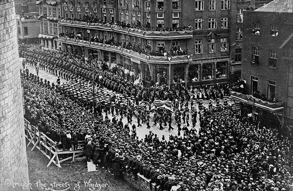 Funeral procession of King Edward VII, Windsor, Berkshire, 1910. Artist: Unknown