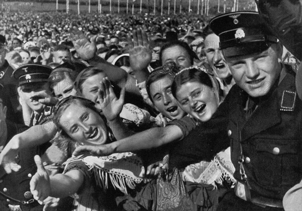 'The German farmers salute their Führer', Bückeberg, Germany, 1935. Artist: Unknown