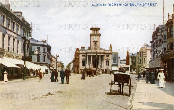 South Street, Worthing, Sussex, c1900s(?).Artist: Photochrom Co Ltd of London