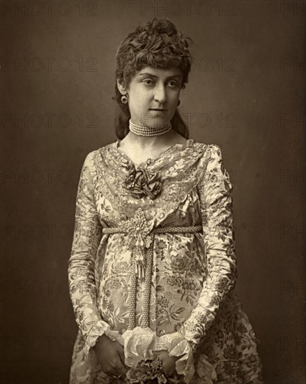 Angela Fenton, British actress, 1887. Artist: Ernest Barraud