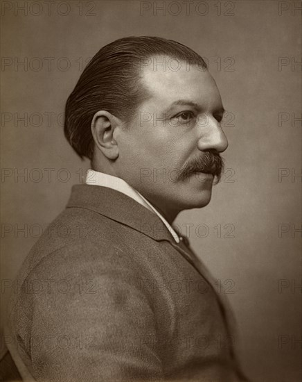 James Fernandez, British actor, 1883. Artist: St James's Photographic Co