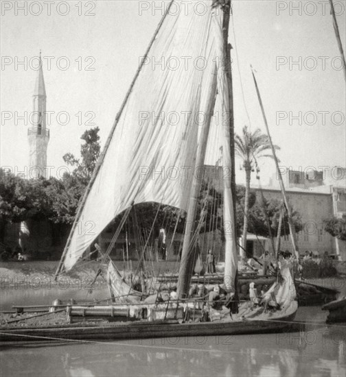 On the Mahmoudiyah Canal, Alexandria, Egypt, 20th century. Artist: J Dearden Holmes