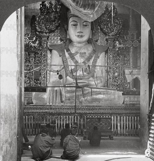 Marble Buddha in a pagoda, Mandalay, Burma, 1908.  Artist: Stereo Travel Co