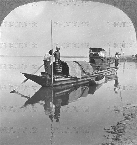 Burmese boat on the Irrawaddy River, Burma, 1908. Artist: Stereo Travel Co