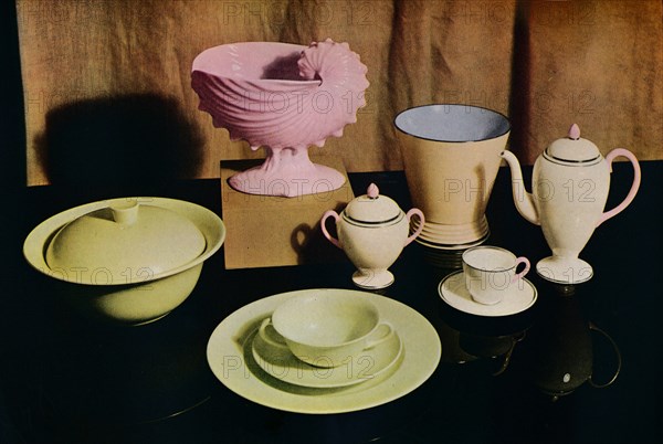 Some of the latest product of the Wedgwood Etruria factory, 1936. Artist: Unknown