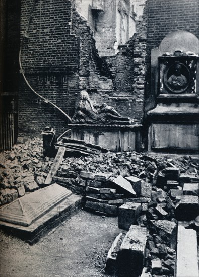 'Master's House: with tombstone in commemoration to Oliver Goldsmith, 1941'. Artist: Unknown.