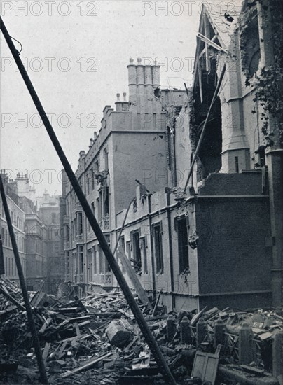 'The East End of the Middle Temple Hall', 1941.