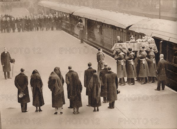 'Watching the coffin, covered by the Royal Standard', 1936. Artist: Unknown.