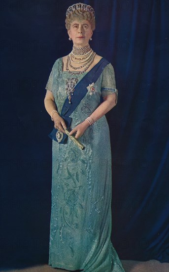 'The Widowed Queen: Her Majesty Queen Mary', 1936. Artist: Unknown.