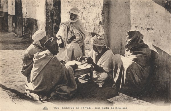 'Scenes Et Types - Une partie de Dominos', c1900. Artist: Unknown.