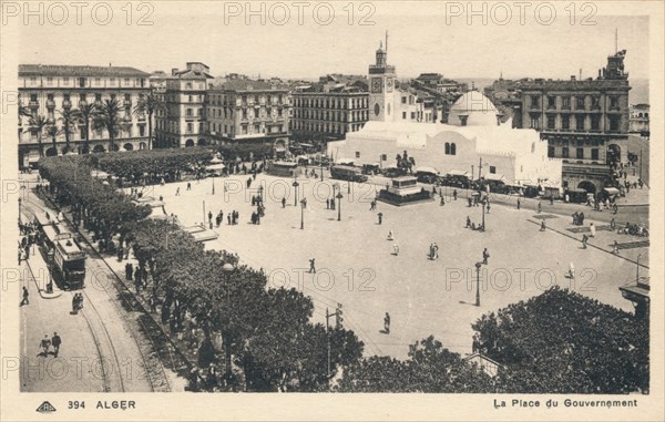 'Alger -  La Place du Gouvernement', c1900 . Artist: Unknown.
