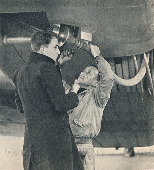 Method of refuelling aircraft devised by Sir Alan Cobham, c1936 (c1937). Artist: Unknown.