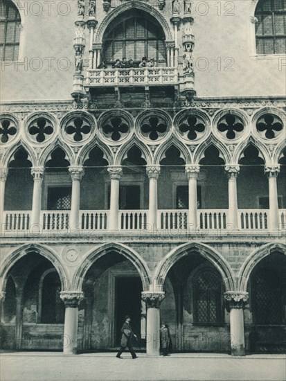 Part of the Doge's Palace, Venice, Italy, 1927. Artist: Eugen Poppel.