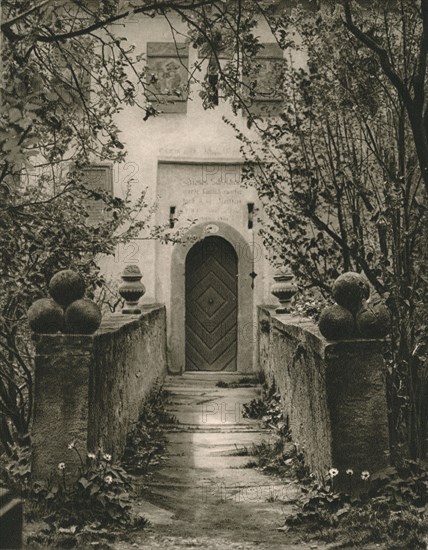 'Rothenburg o. d. T. - Toppler Castle gate', 1931. Artist: Kurt Hielscher.