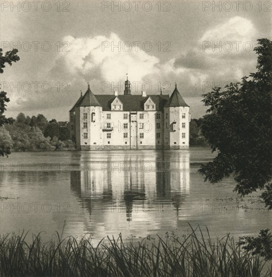 'Flensburg (Schlewsig) - Schloss Glucksburg', 1931. Artist: Kurt Hielscher.