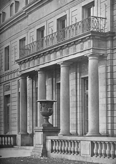 Exterior detail, Illinois Life Insurance Company Building, Chicago, Illinois, 1923.  Artist: Unknown.