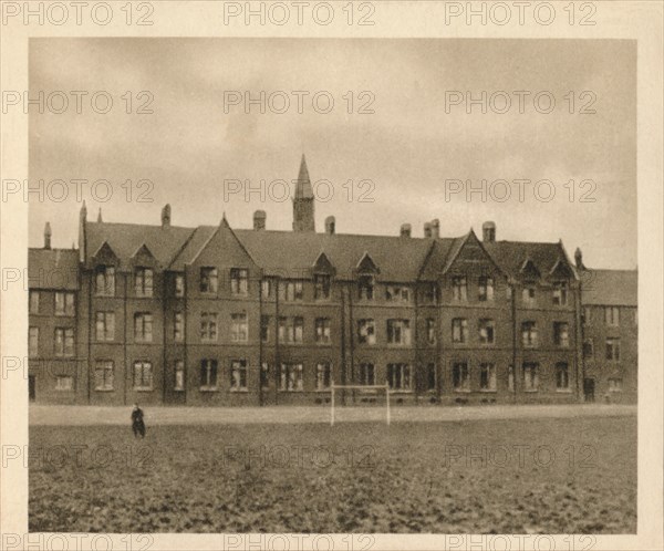 'Bedford School', 1923. Artist: Unknown.