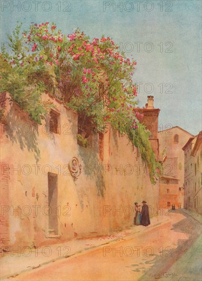 'Via Delle Sperandie, Siena', c1900 (1913). Artist: Walter Frederick Roofe Tyndale.