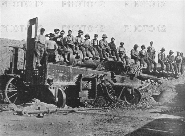 'British soldiers on a wrecked Turkish gun', 1915. Artist: Unknown.