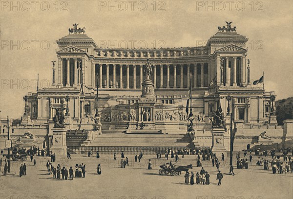 'Roma - Piazza di Venezia. Monument to Victor Emmanuel II', 1910.  Artist: Unknown.