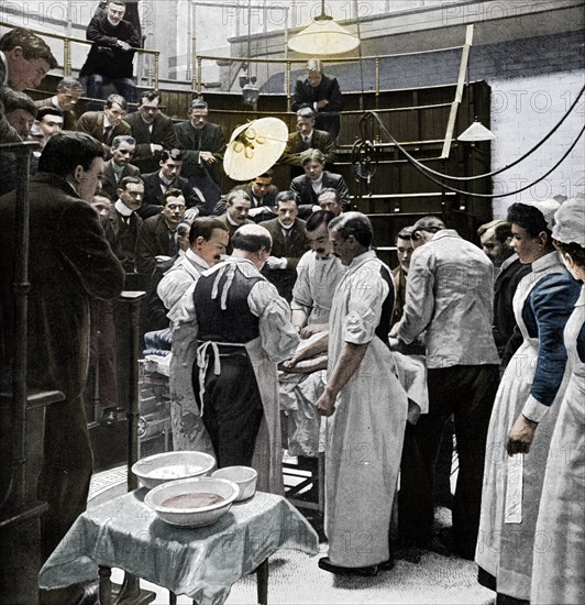 An operation at Charing Cross Hospital, London, 1901 (1903). Artist: Time Life Pictures.