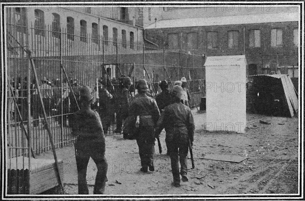 'Boer prisoners of War at Capetown - The Customs of War', 1900. Artist: Horace W Nicholls.