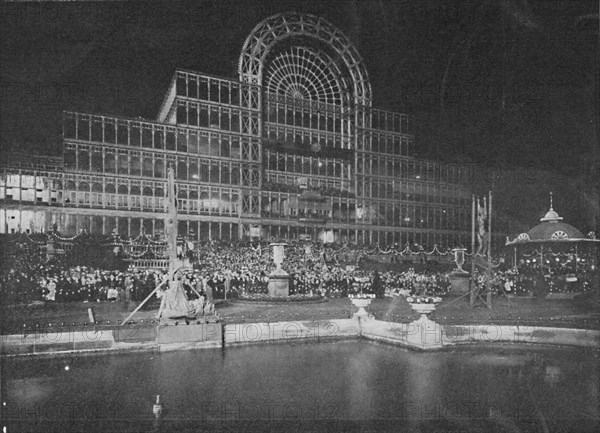 'The Crystal Palace illuminated by Brock', 1900. Artist: Unknown.