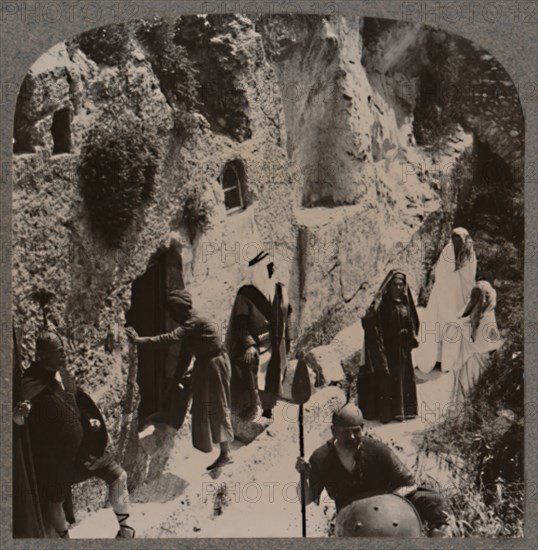 'Disciples, with the women, early at the Sepulchure of Christ', c1900. Artist: Unknown.