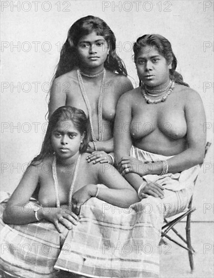 Three Tamil girls of the Deccan, 1902. Artist: Karl Hagenbeck.