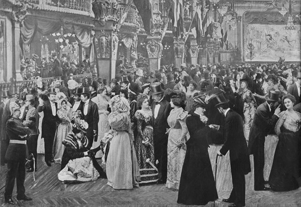 'Le Casino De Paris', 1900. Artist: Unknown.