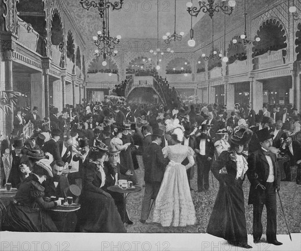 'Le Hall Des Folies-Bergere', 1900. Artist: Unknown.