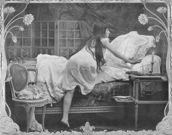 'L'Heureuse Escalade', 1900. Artist: Unknown.