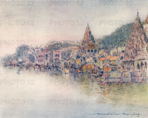 'On the Banks of Holy River, Benares', 1905. Artist: Mortimer Luddington Menpes.