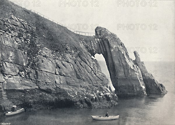 'Torquay - The Natural Arch (London Bridge)', 1895. Artist: Unknown.