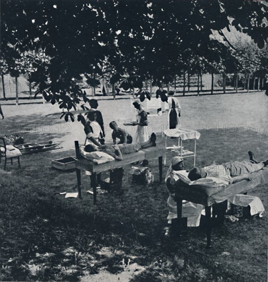 'Blood donors', 1941. Artist: Cecil Beaton.