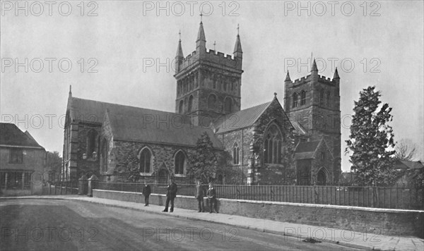 'Wimborne Minster', c1910. Artist: Unknown.