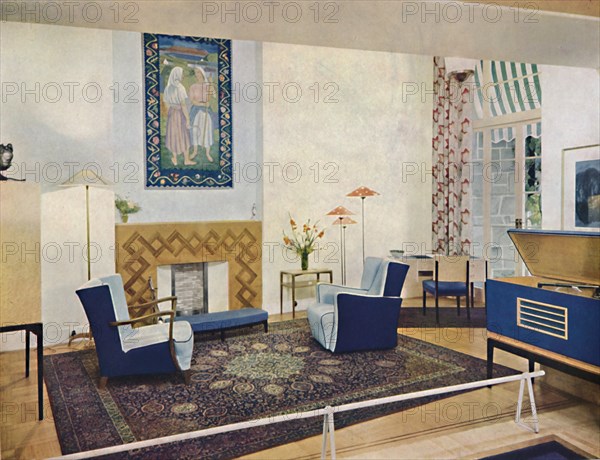 'Exhbition living-room designed by Esmé Gordon, A.R.I.B.A., A.R.I.A.S.', c1945. Artist: Unknown.