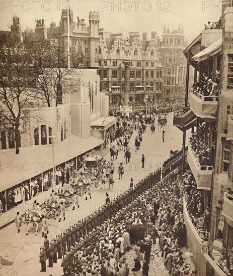 'The Golden Coach Leaves the Abbey', May 12 1937. Artist: Unknown.