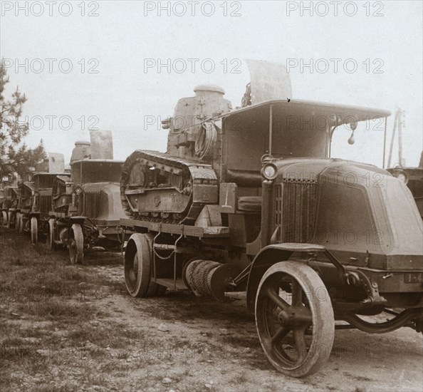 Moving off in the evening, c1914-c1918. Artist: Unknown.