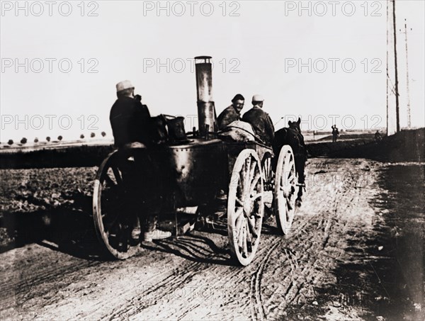 Mobile kitchen going up the line, c1914-c1918. Artist: Unknown.