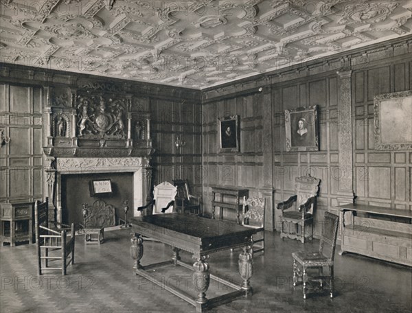 'Panelled Room from the Old Palace, Bromley-By-Bow', 1927. Artist: Unknown.