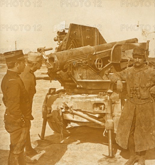 75 automatic anti-aircraft gun, c1914-c1918. Artist: Unknown.