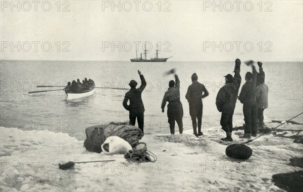 'The Last Boat Leaves for the Ship', c1911, (1913). Artist: Herbert Ponting.