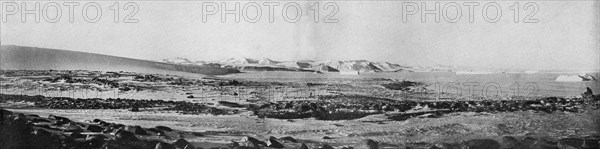 'A Panorama of Cape Roberts Looking North', c1911, (1913).  Artist: T Griffith Taylor.