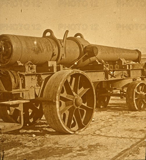 Heavy artillery, 1917 Offensive. Artist: Unknown.
