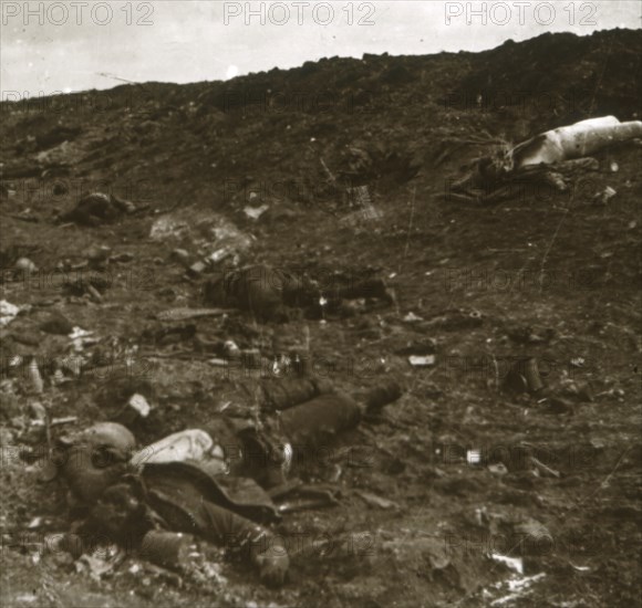 Body, Somme, northern France, c1916-c1918. Artist: Unknown.