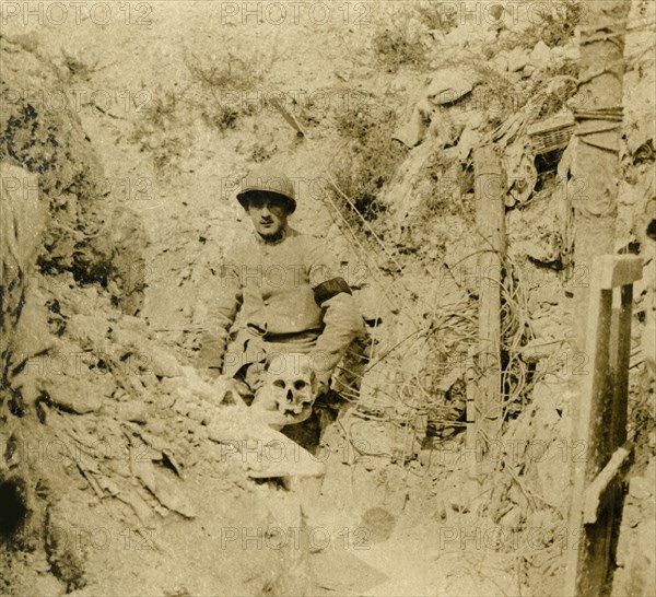 Skull found buried in the trenches, c1914-c1918. Artist: Unknown.