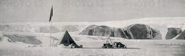 'Couloir Cliffs, Granite Harbour, Showing the Camp Off the Piedmont Tongue', c1911, (1913). Artist: T Griffith Taylor.